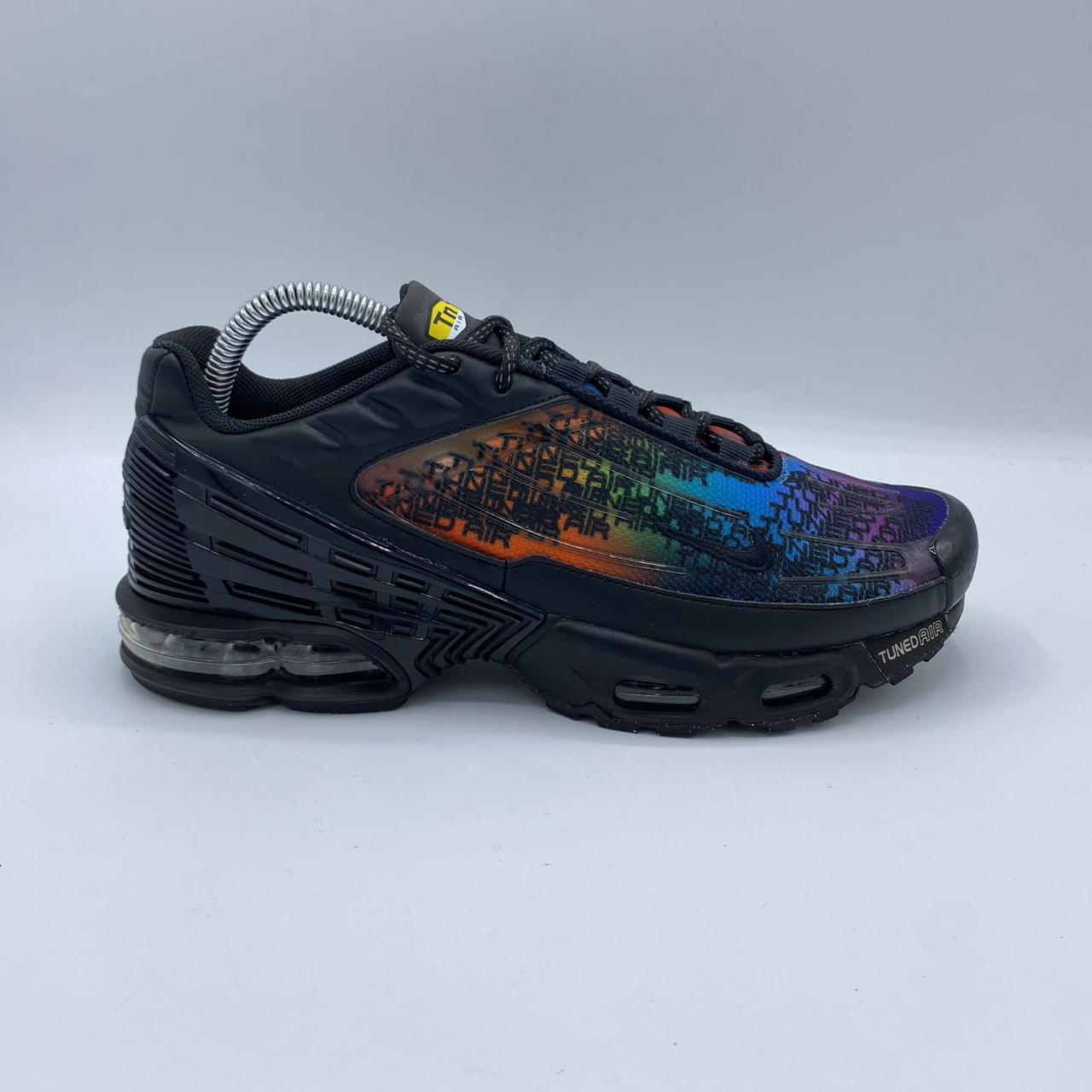 Rainbow air max womens best sale