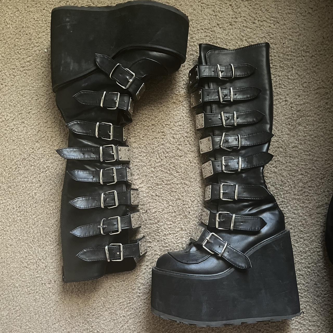 demonia swing 815