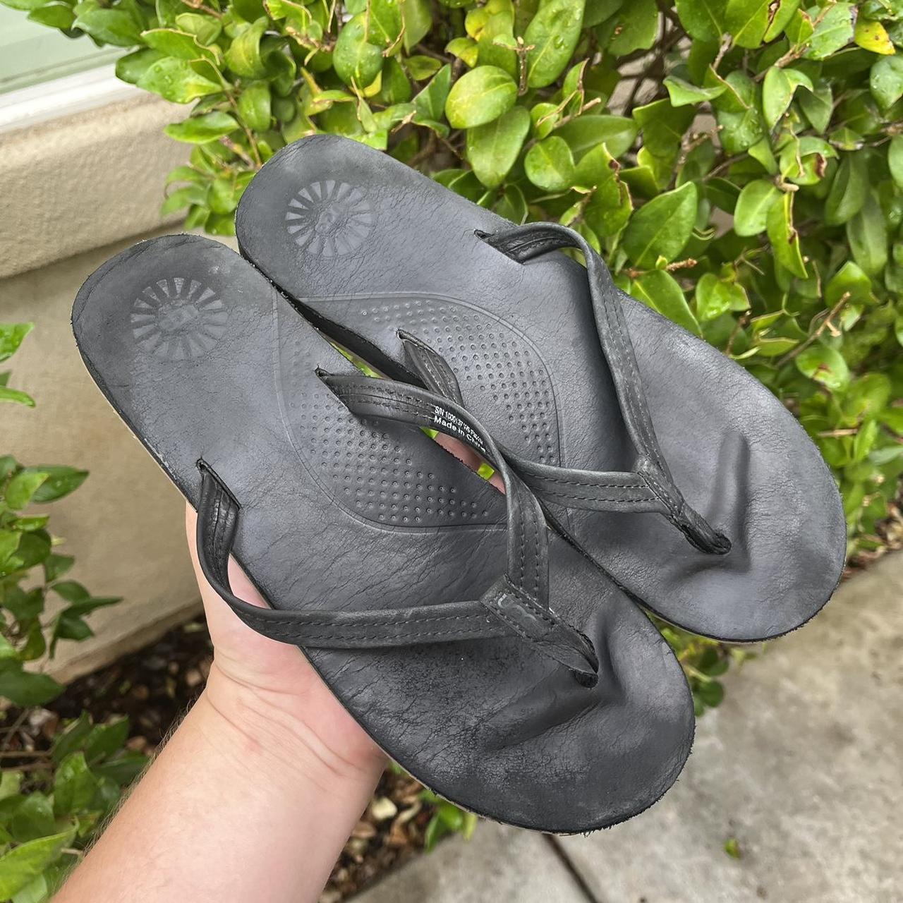 Black Ugg Bennison Ii Flip Flop NIB UGG WOMEN'S BENNISON II FLIP - Main Image