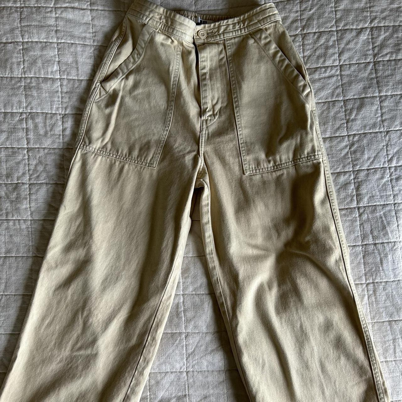 UNIQLO Women's Tan Trousers | Depop