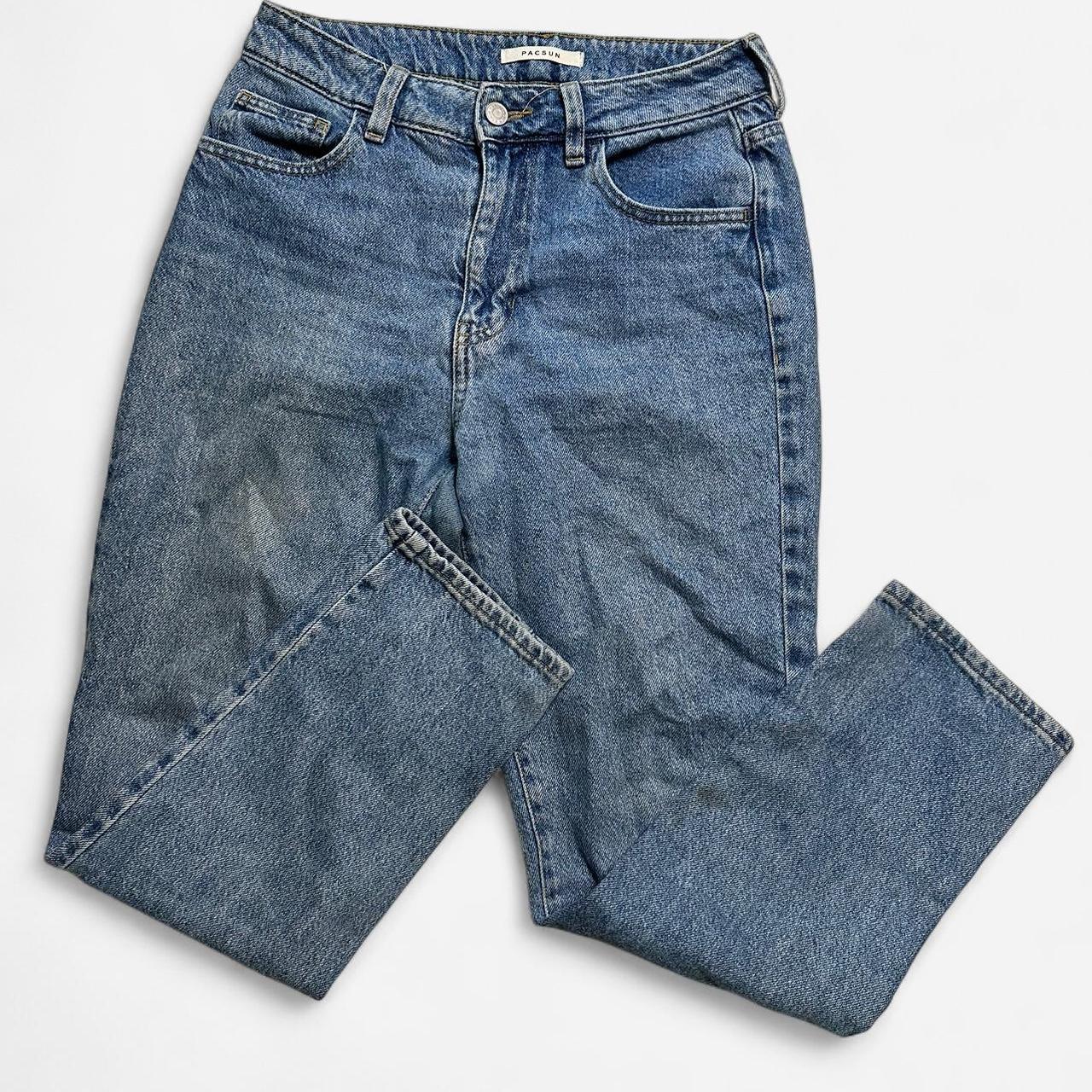 item listed by zoevandegrift