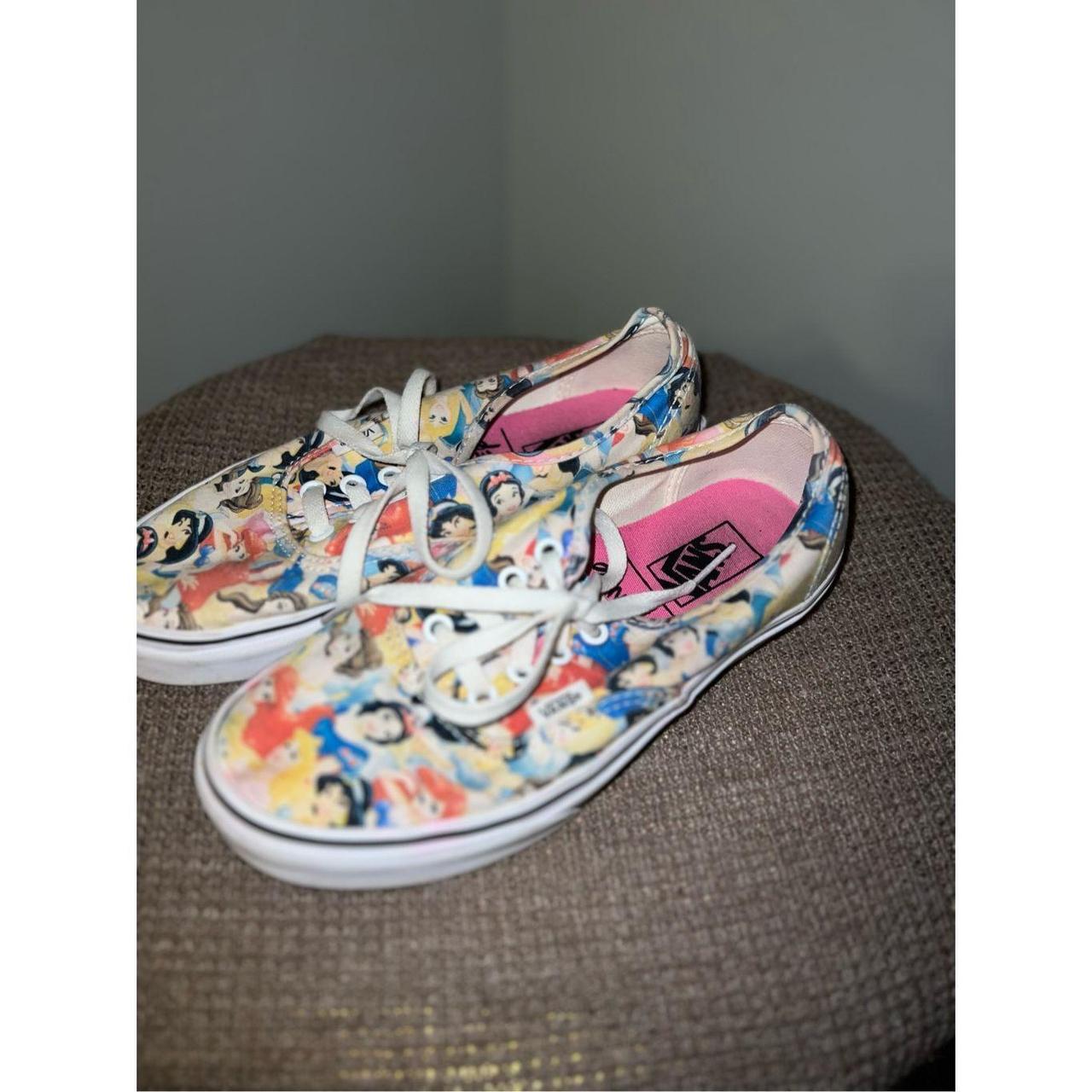 Disney princess outlet vans size 3