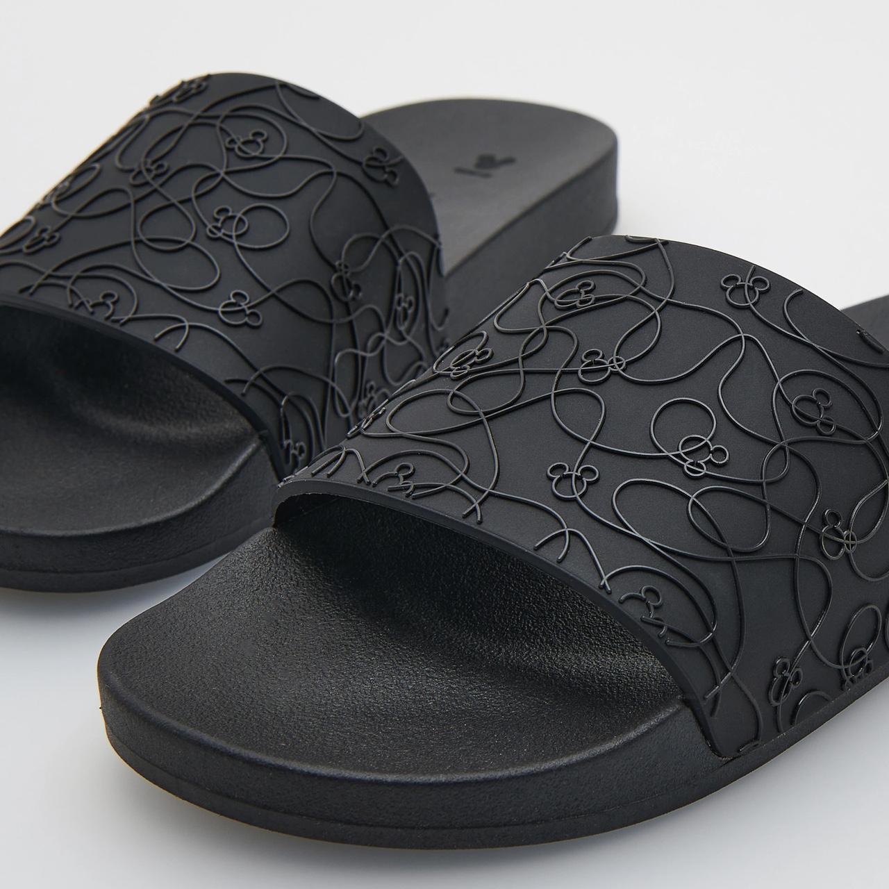 Gucci disney slides online womens