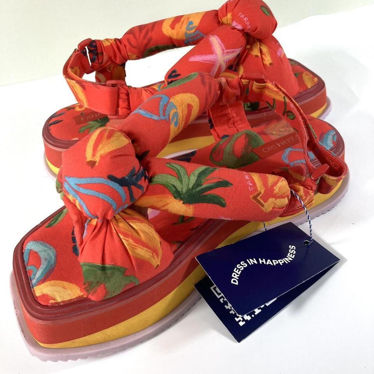 item listed by dzenifer