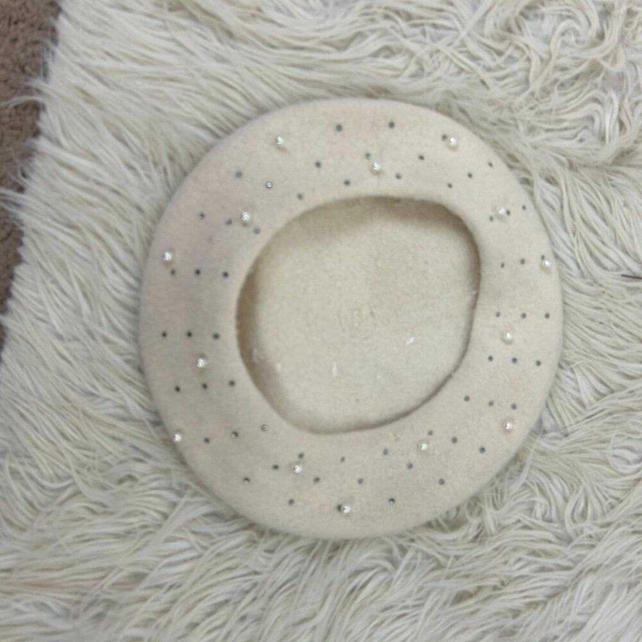 Source Unknown Women's Berets - Cream – Isa & Ste… - image 4