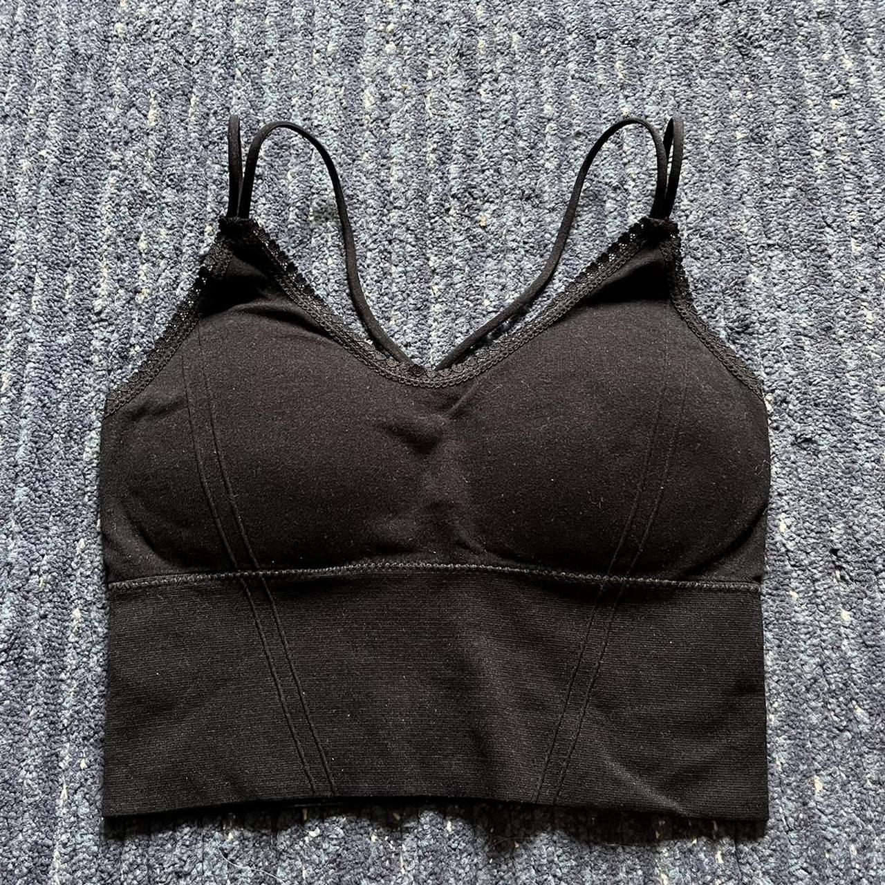 black avia sports bra/top, size xl — missing the pads - Depop