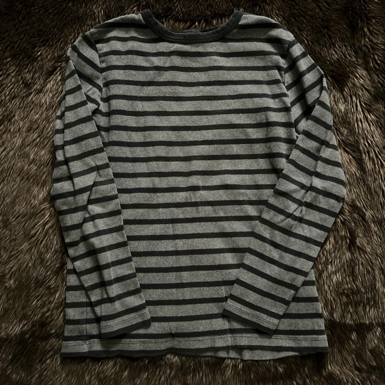 H&M Black and Grey Shirt | Depop