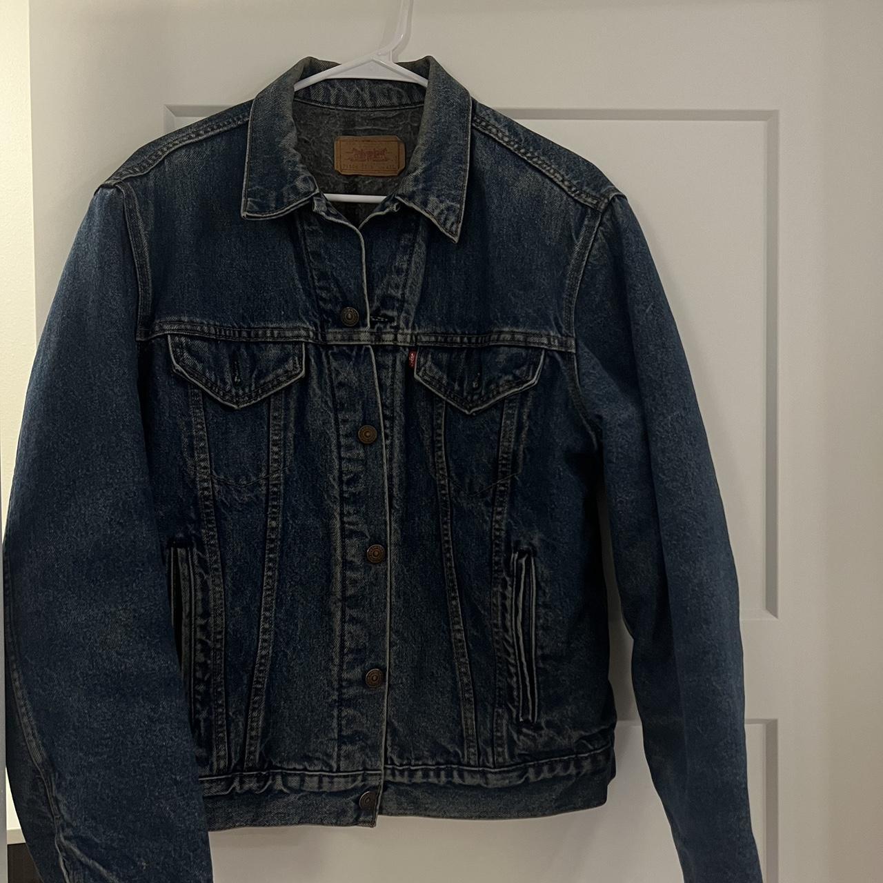 Vintage Levi’s flannel lined jean jacket Fits like a... Depop
