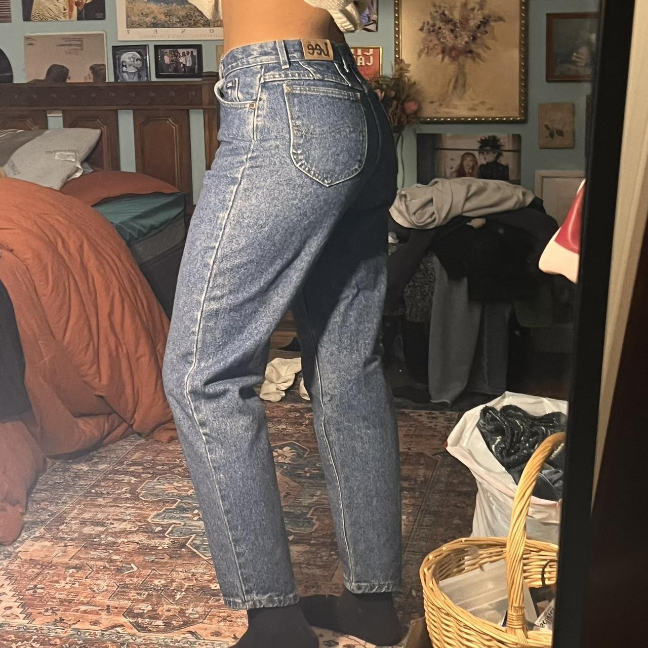 lee jeans mom