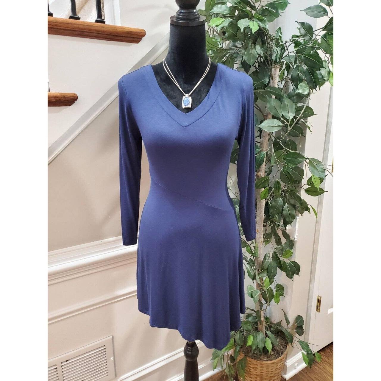 This beautiful Soma women's blouse in blue is made...