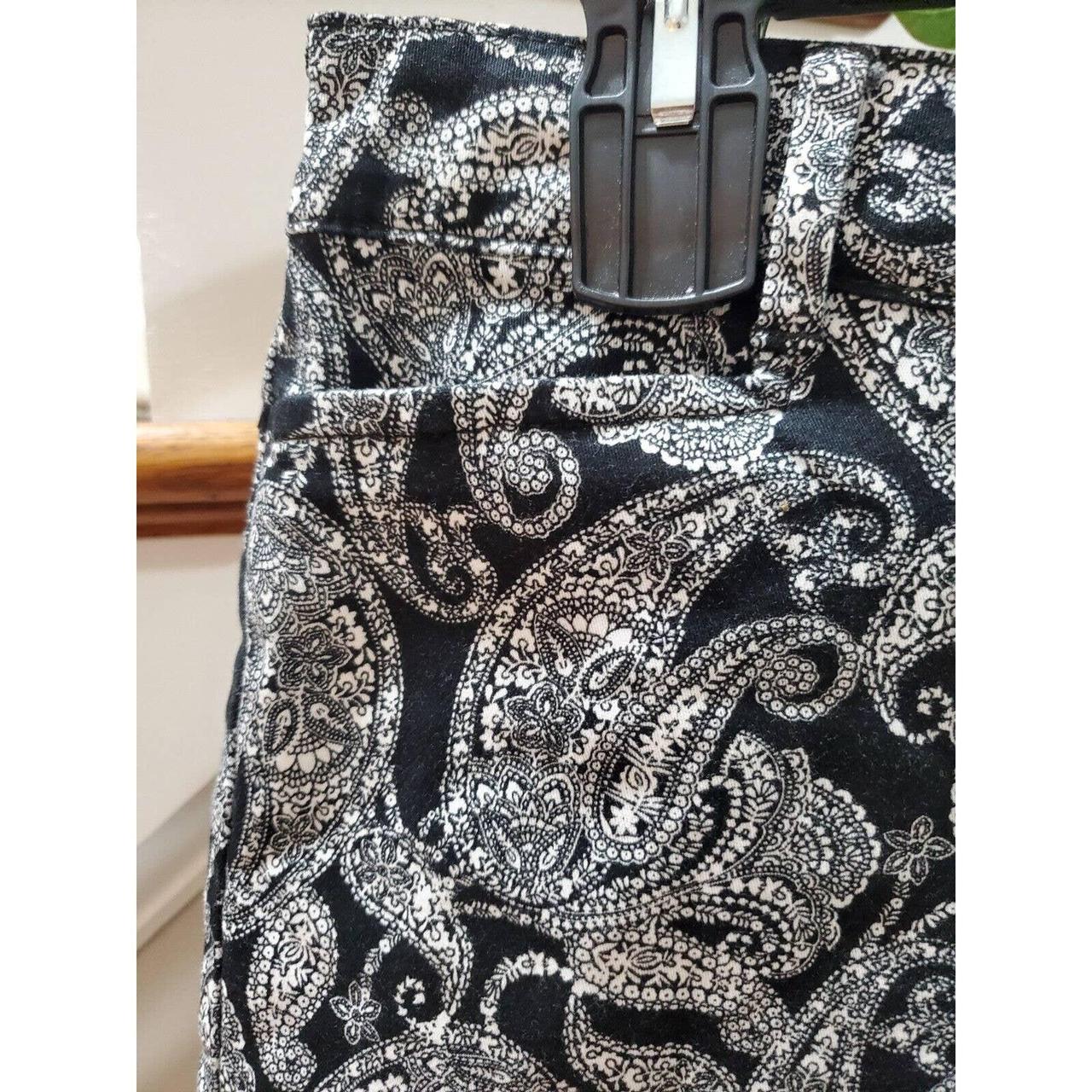 Basic Editions Women's Shorts - Multi - S – Basic… - image 4