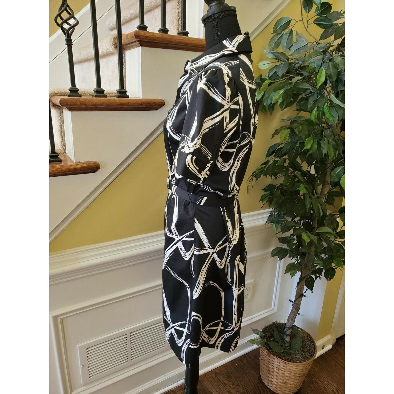 New York And Company Black White Geo Pattern Ruffle | Depop