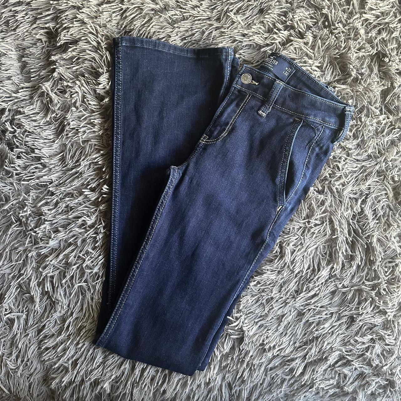 Flattering Hollister Low-Rise Bootcut Jeans size -... - Depop