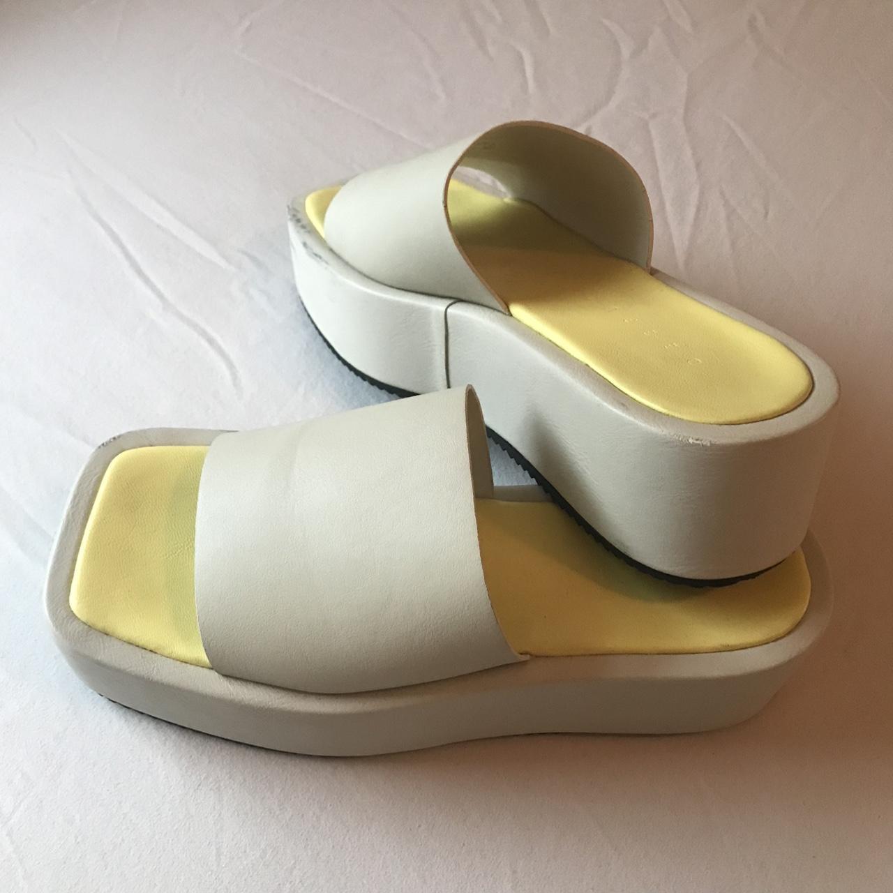 Marc by Marc Jacobs Women's Cream and Yellow Slides Depop