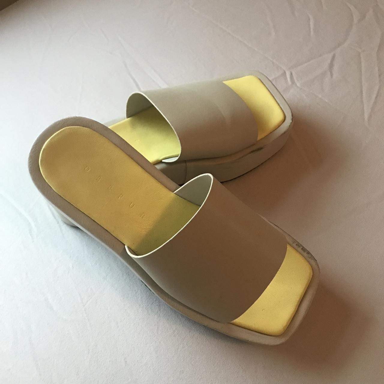 Marc by Marc Jacobs Women's Cream and Yellow Slides Depop