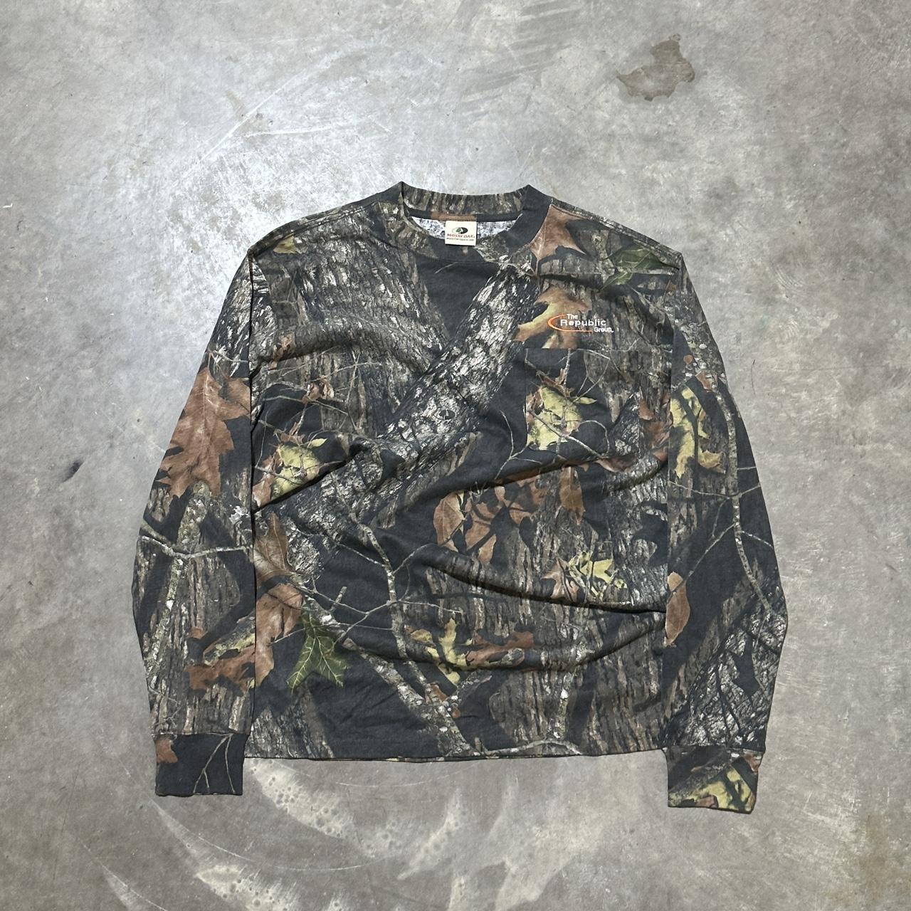 Vintage mossy oak camouflage tshirt long sleeve... - Depop