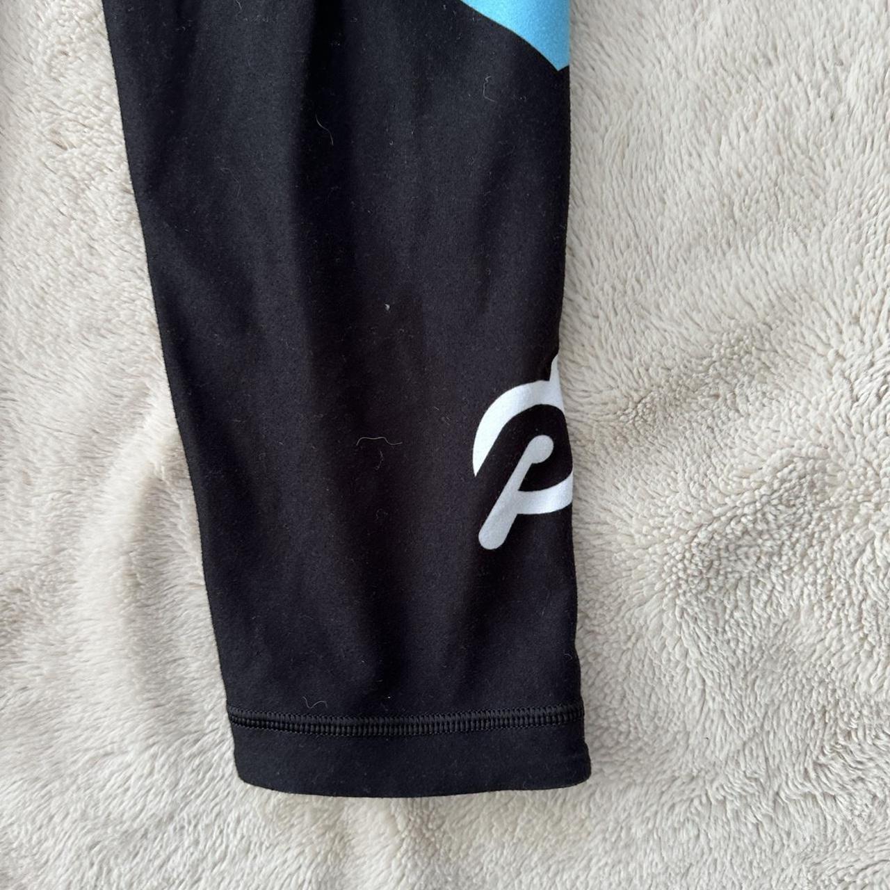 Peloton x online WITH Reversible Pride Rainbow Leggings Size Small