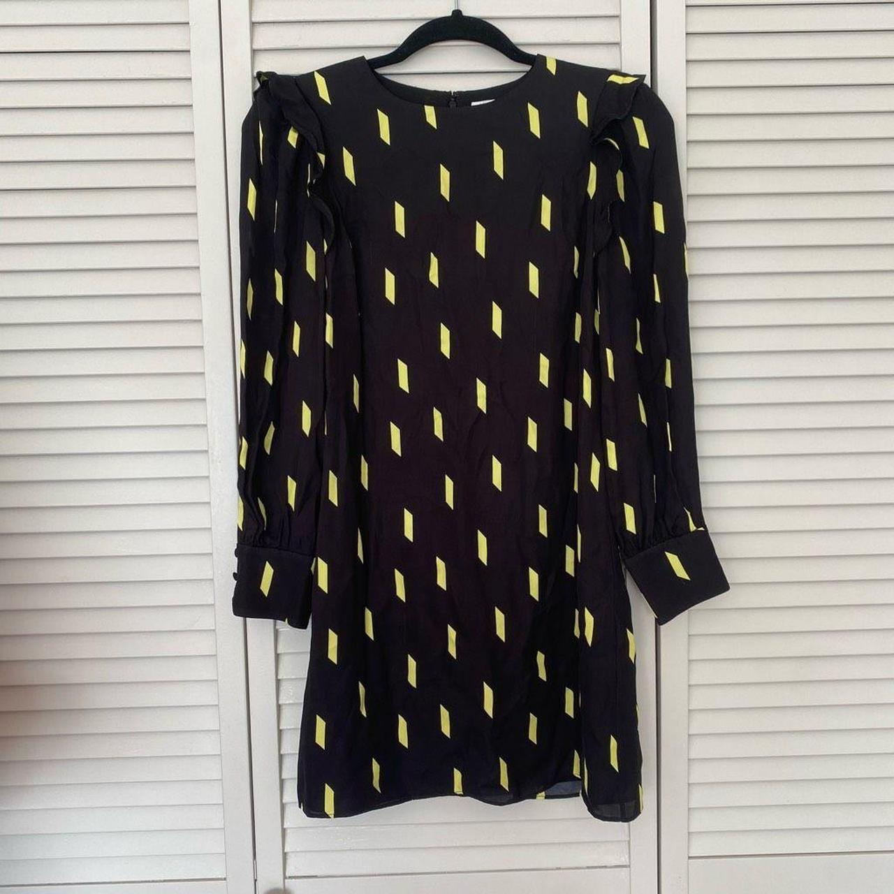 EUC Alice + Olivia Beatrix Puff- Long Sleeve Shift | Depop