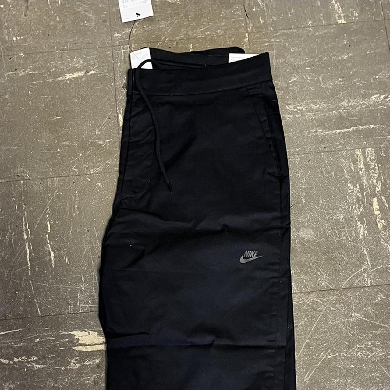 Standard Fit Taper Leg Sneaker Length size 32 NIKE... Depop