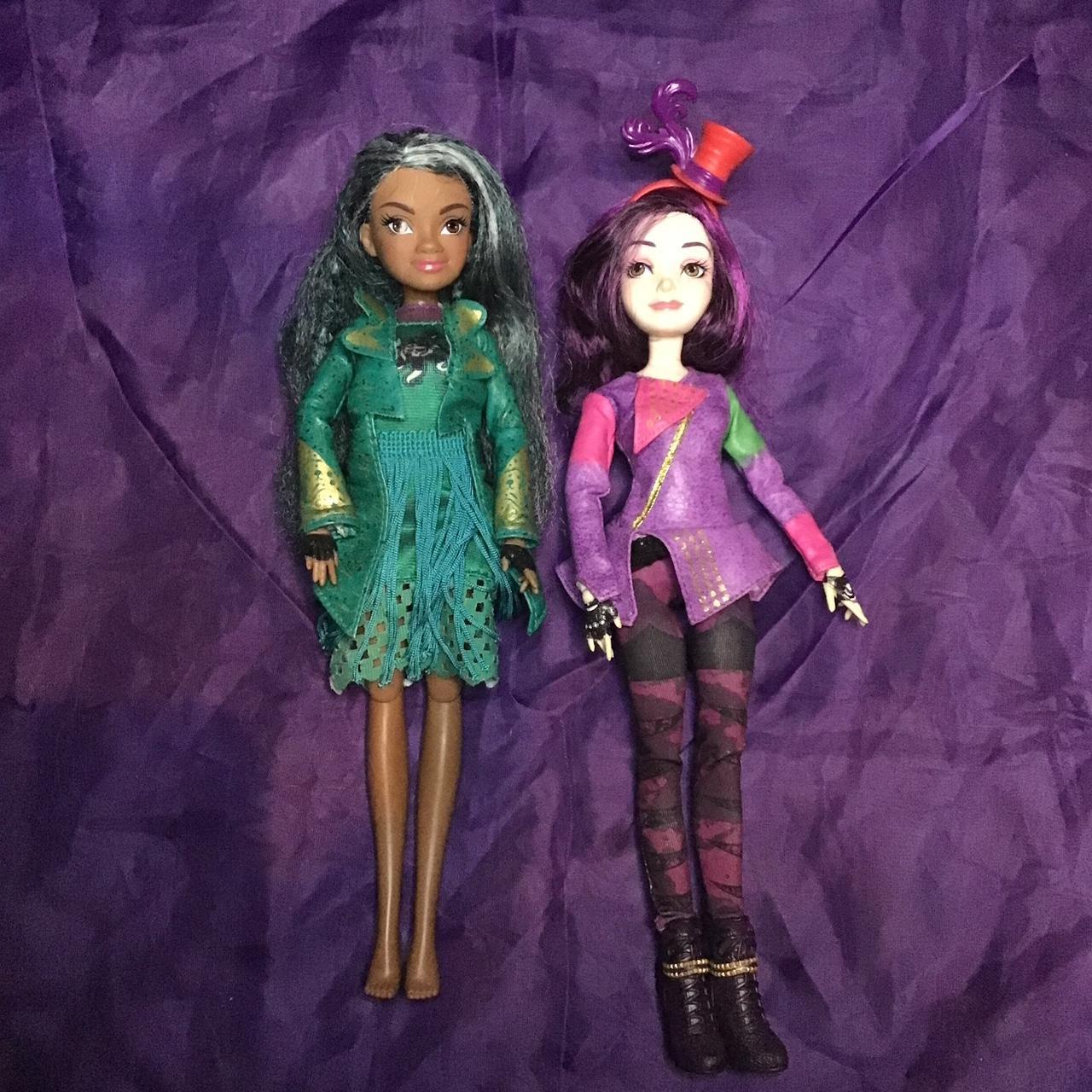 Descendants 3 cheap big dolls