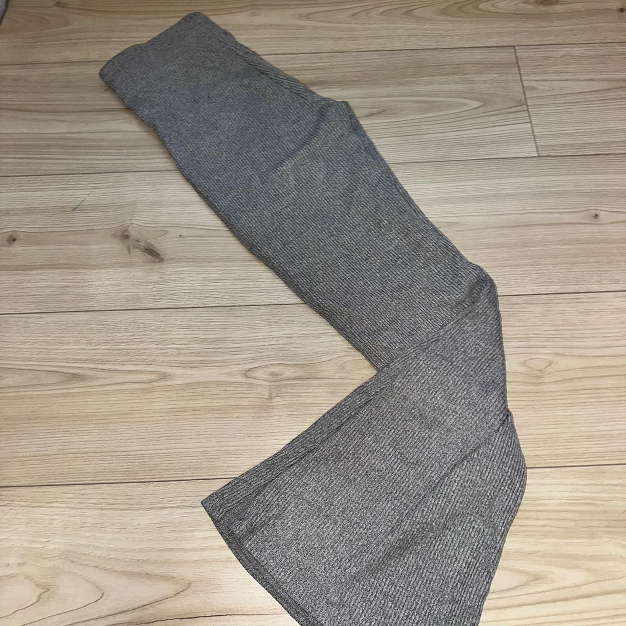 Ribbed Flare leggings These are a thick material no - Depop