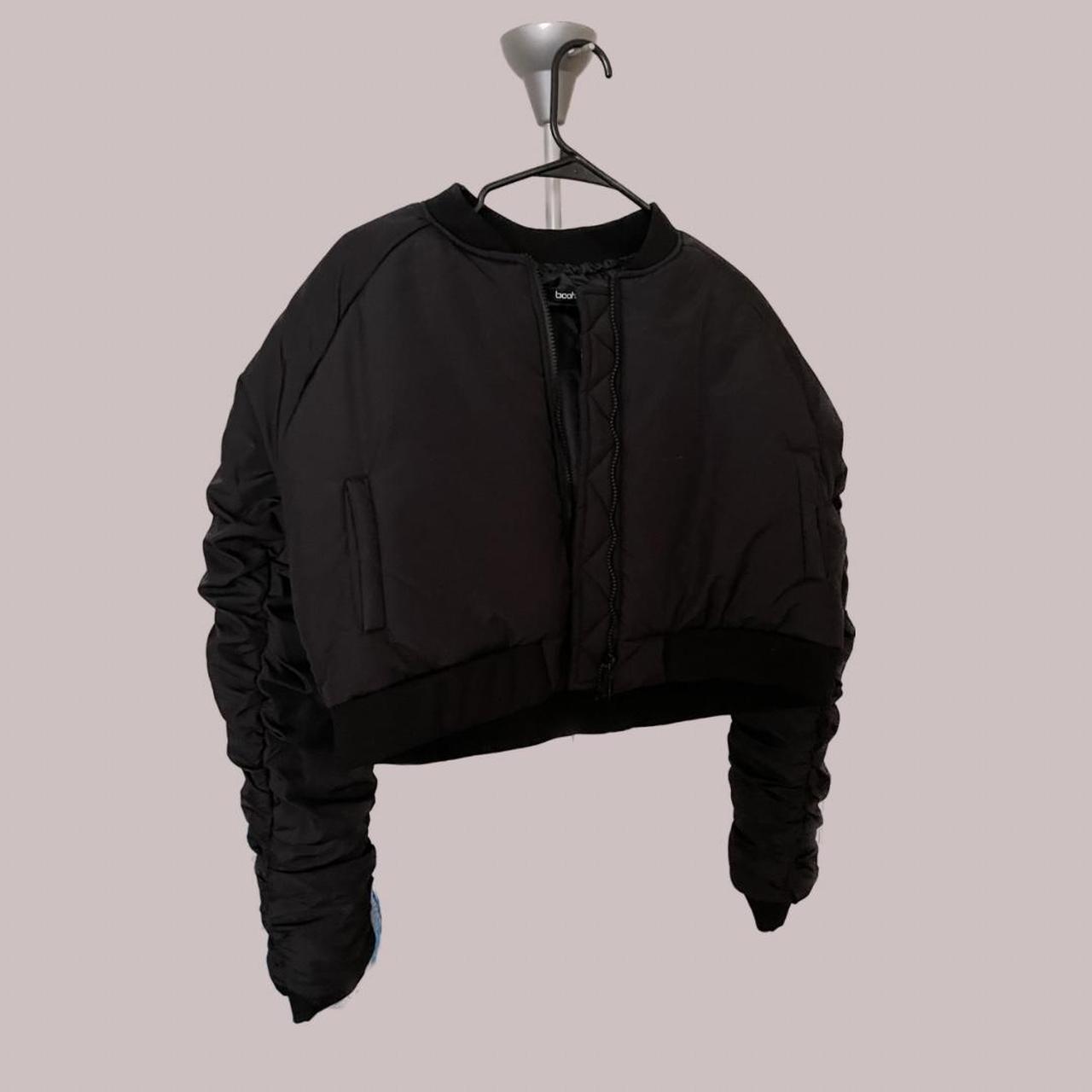 Boohoo Women's Black Jacket Depop