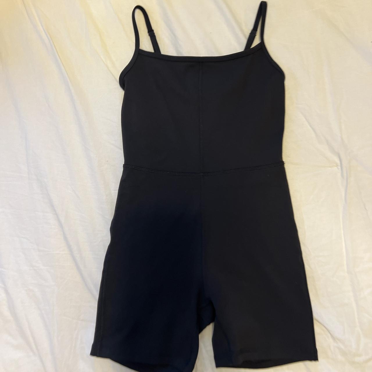 aritzia wilfred free divinity 5” romper size:xs... - Depop