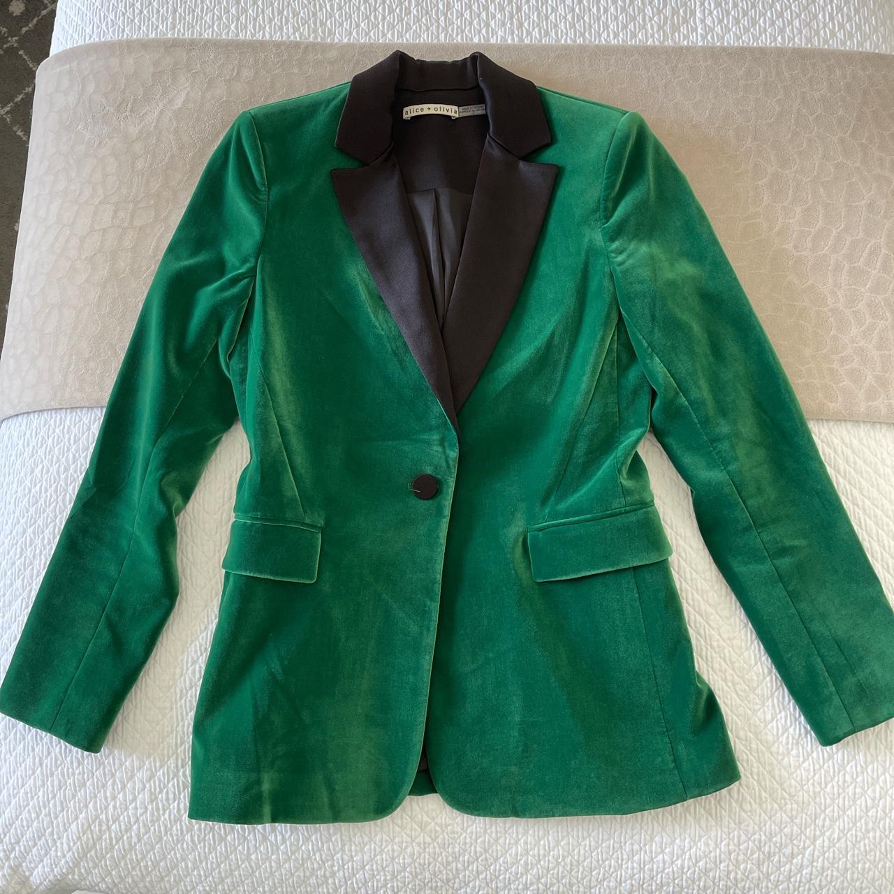 Alice and olivia 2025 green velvet blazer