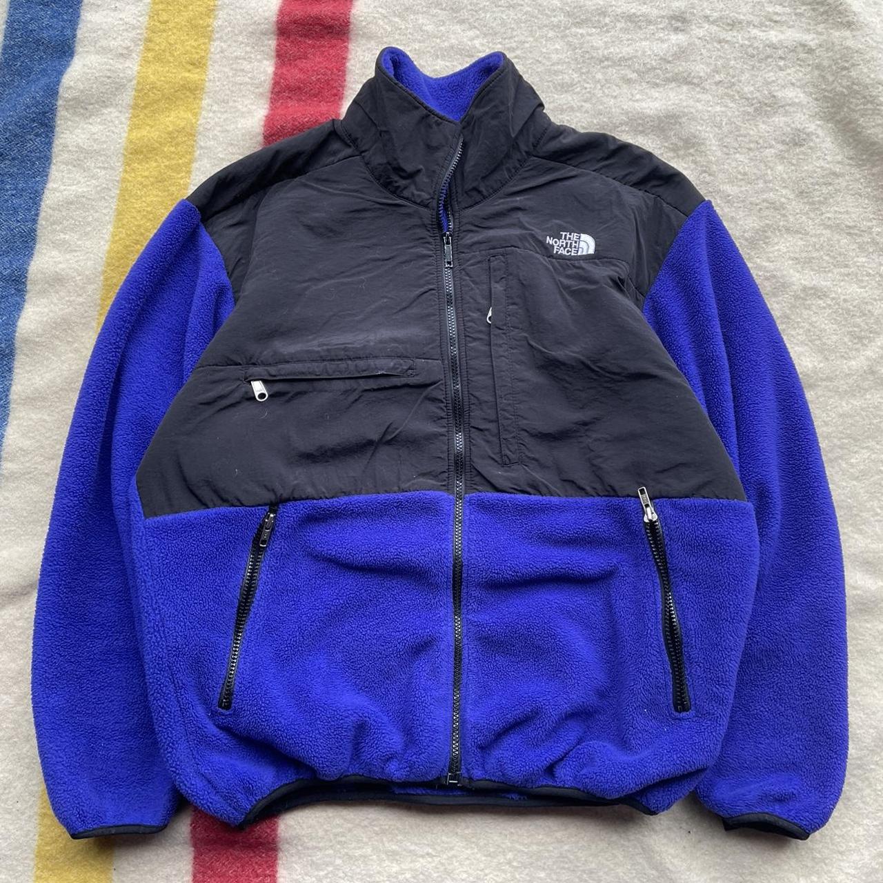 VINTAGE REWORKED/NFL Dallas Cowboys Cropped Fleece - Depop