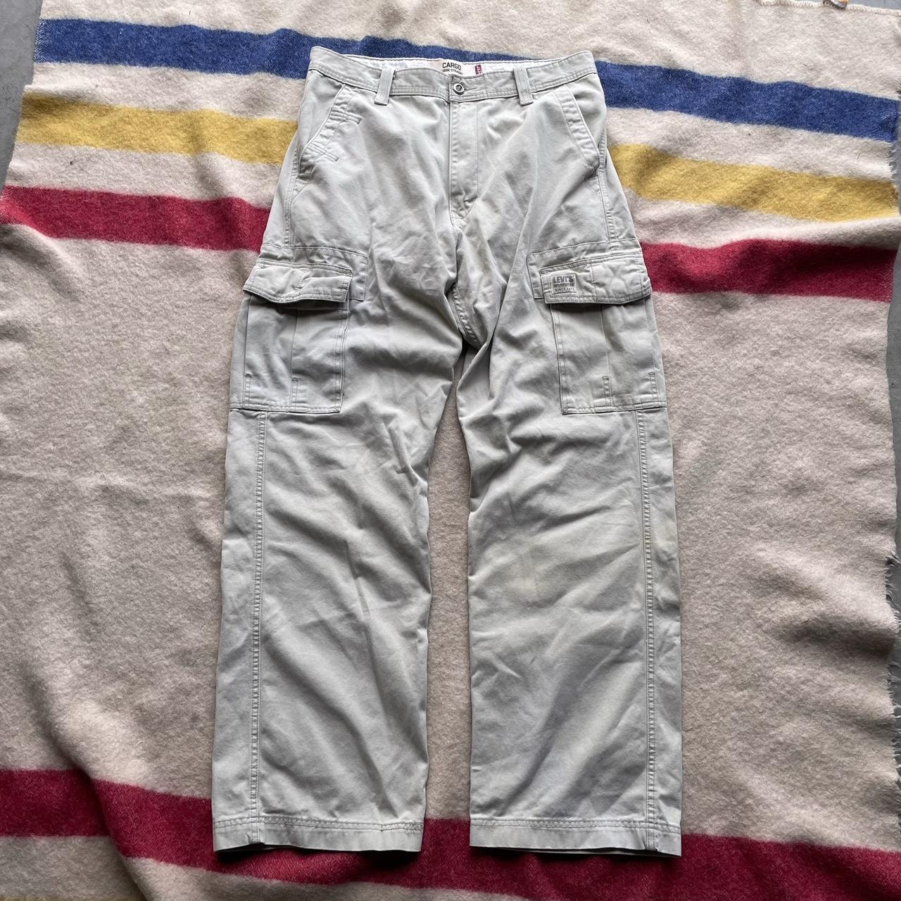 Levi s loose fit cargo store pants