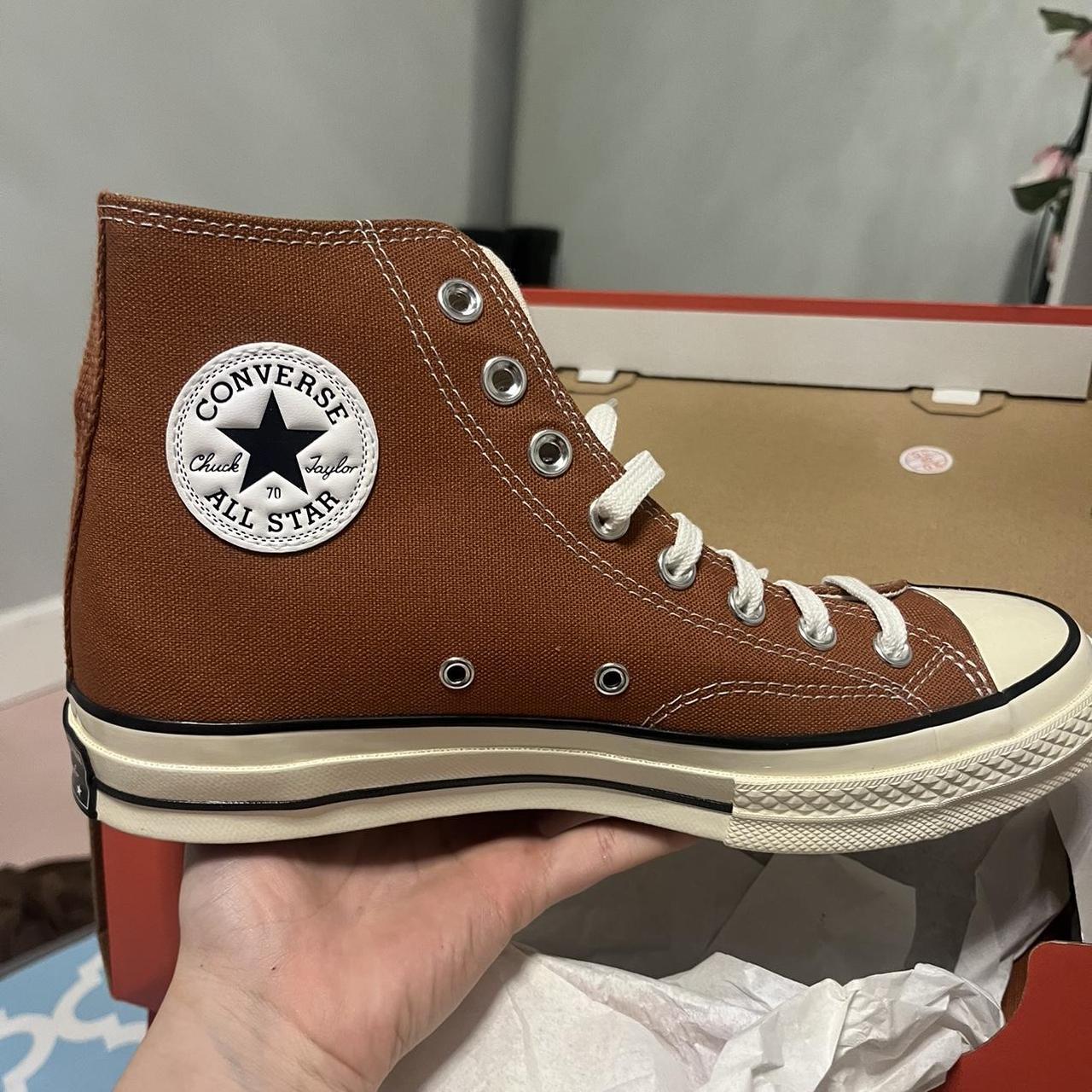 Converse with sales orange tag