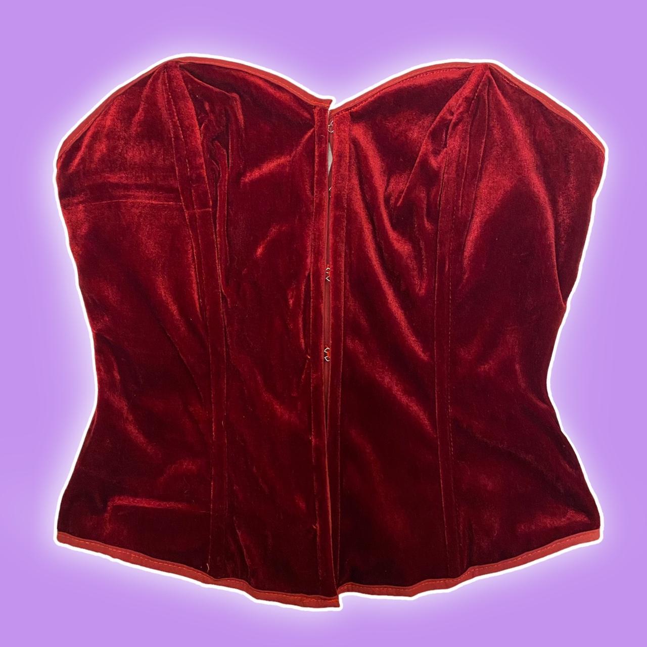 🖤 90s vintage Goth Vampire Dark feminine velvet... Depop