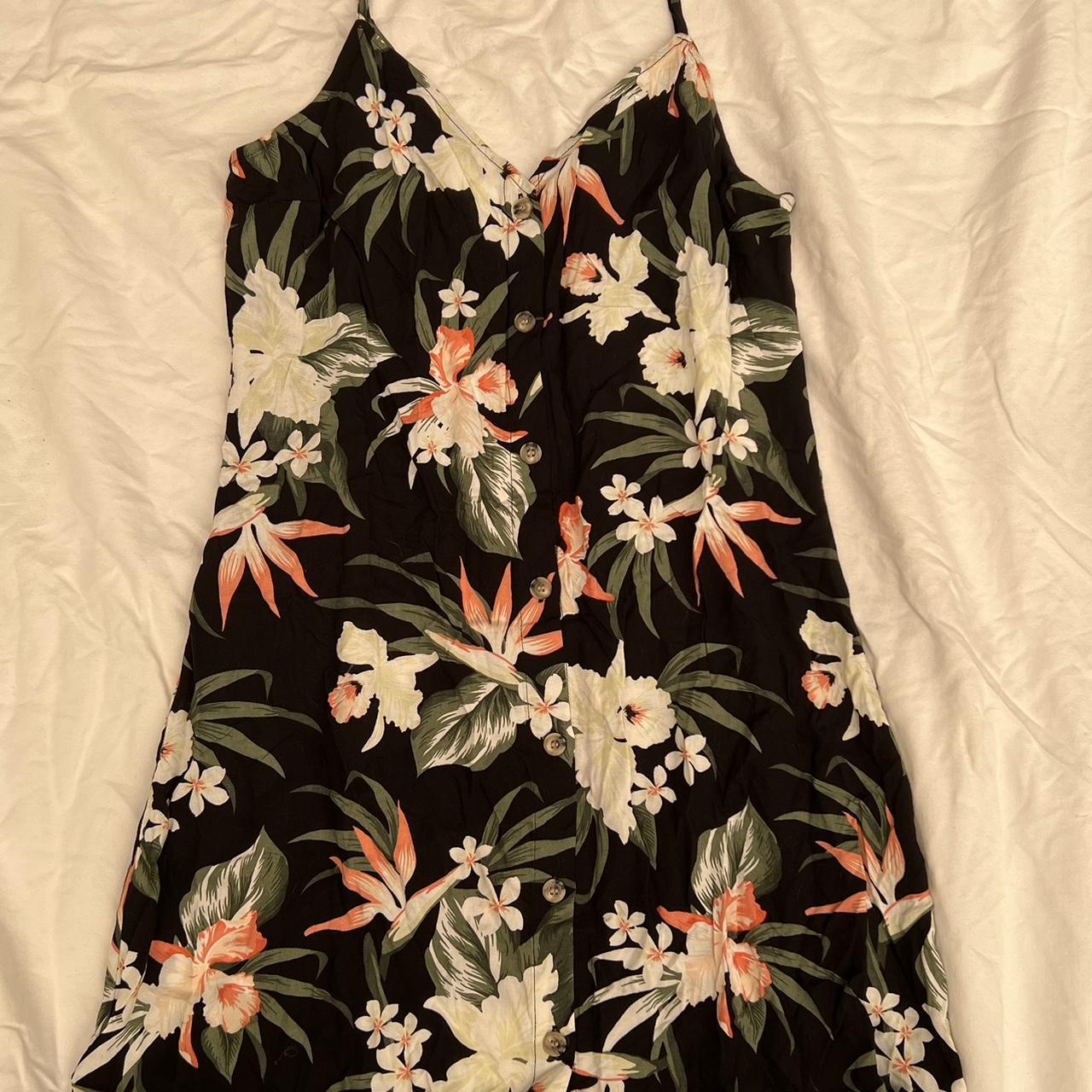 H&m hot sale hawaiian dress