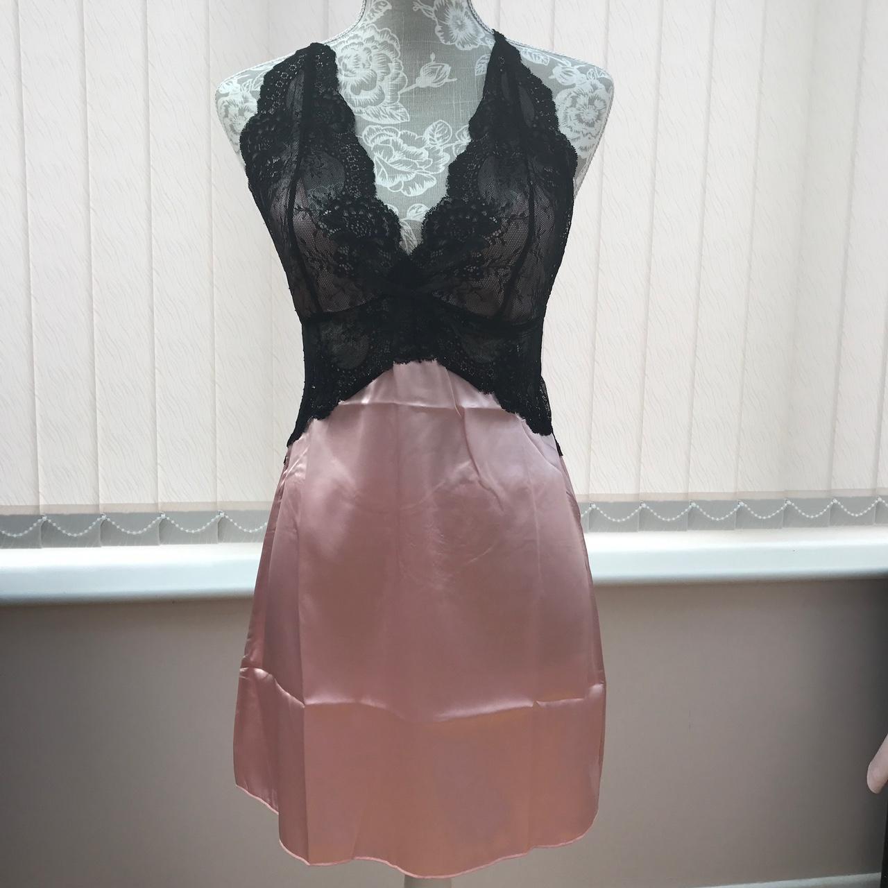 Two piece Beautiful Lace / Satin Chemise and Robe... Depop