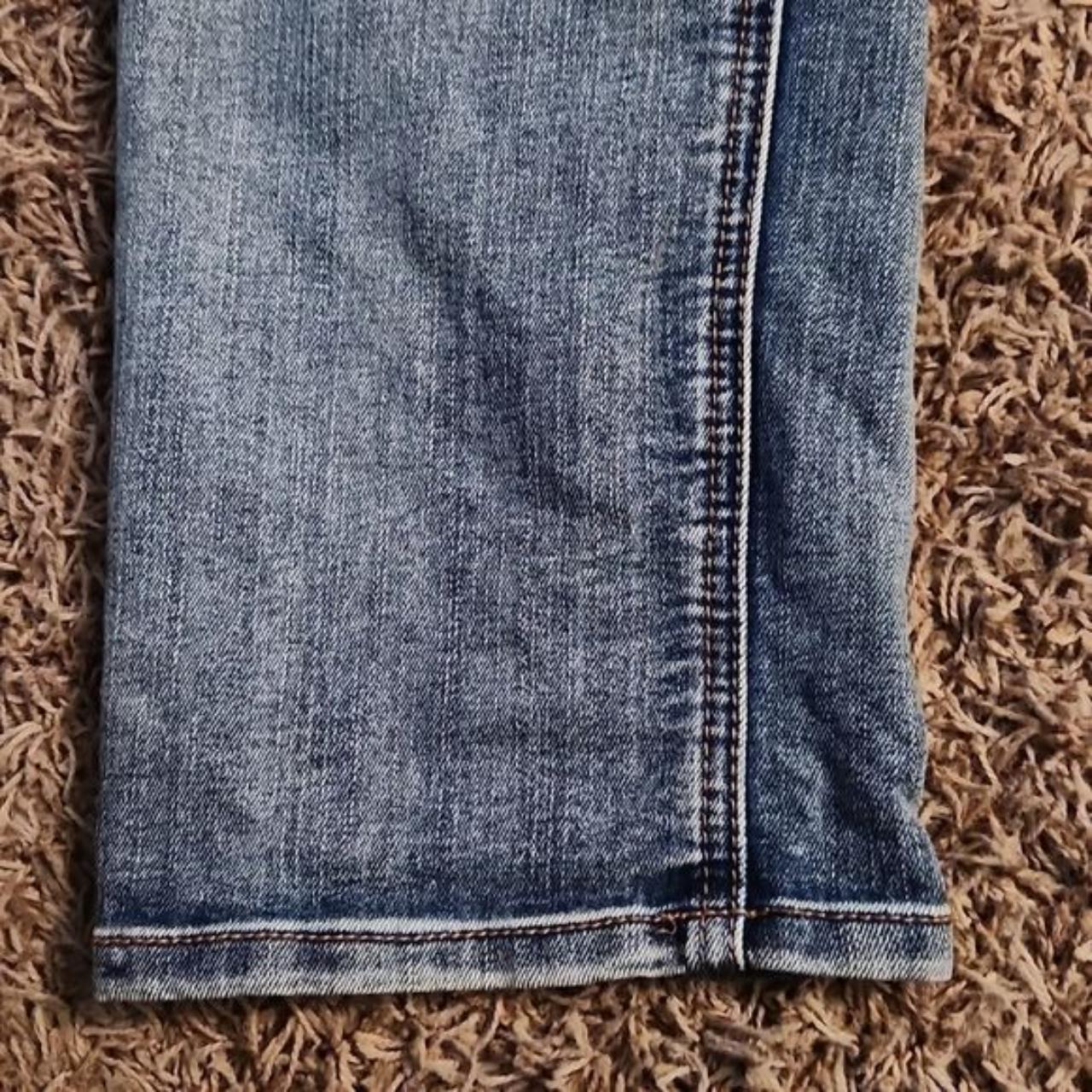 Maurices Distressed Straight Leg Size 12 Short Depop   P0 