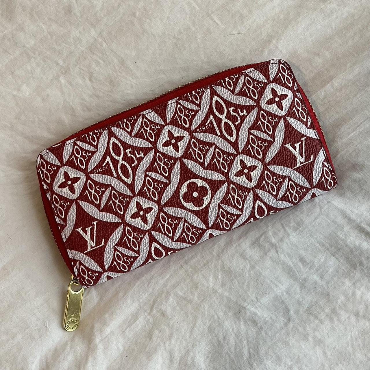 2008 Louis Vuitton wallet, used. In good condition - Depop