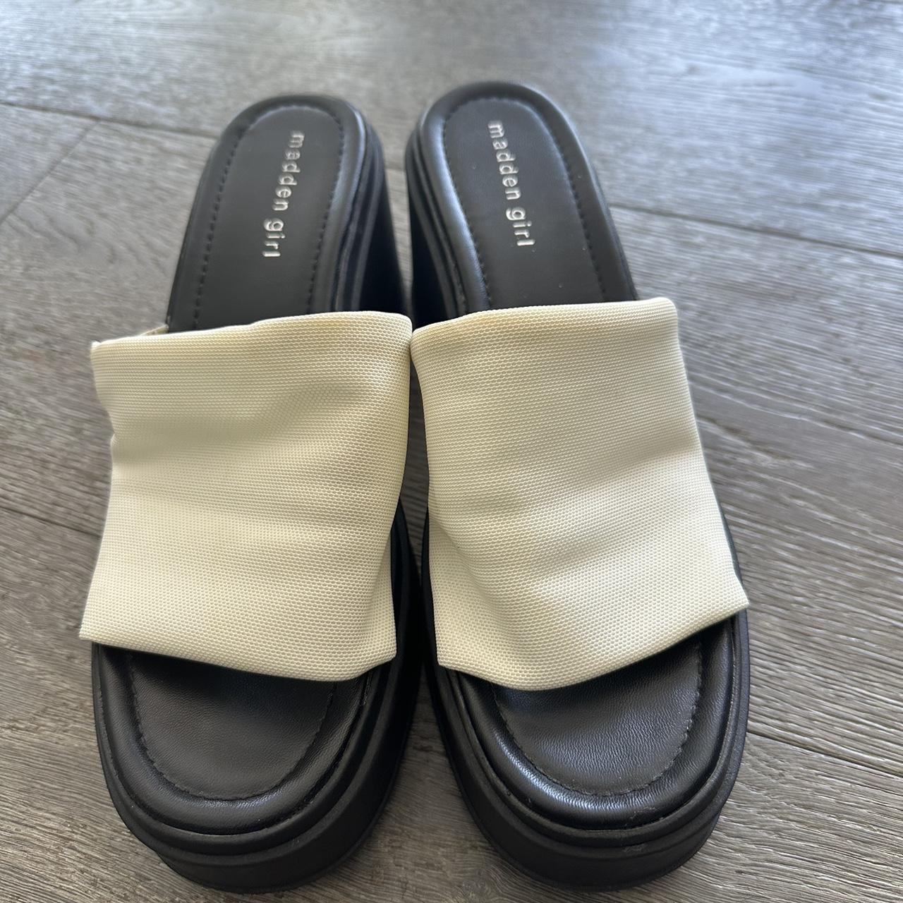 Steve Madden Madden girl platform sandals super... Depop