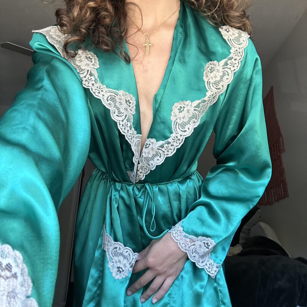 Victoria Secret Gold Label shops Robe