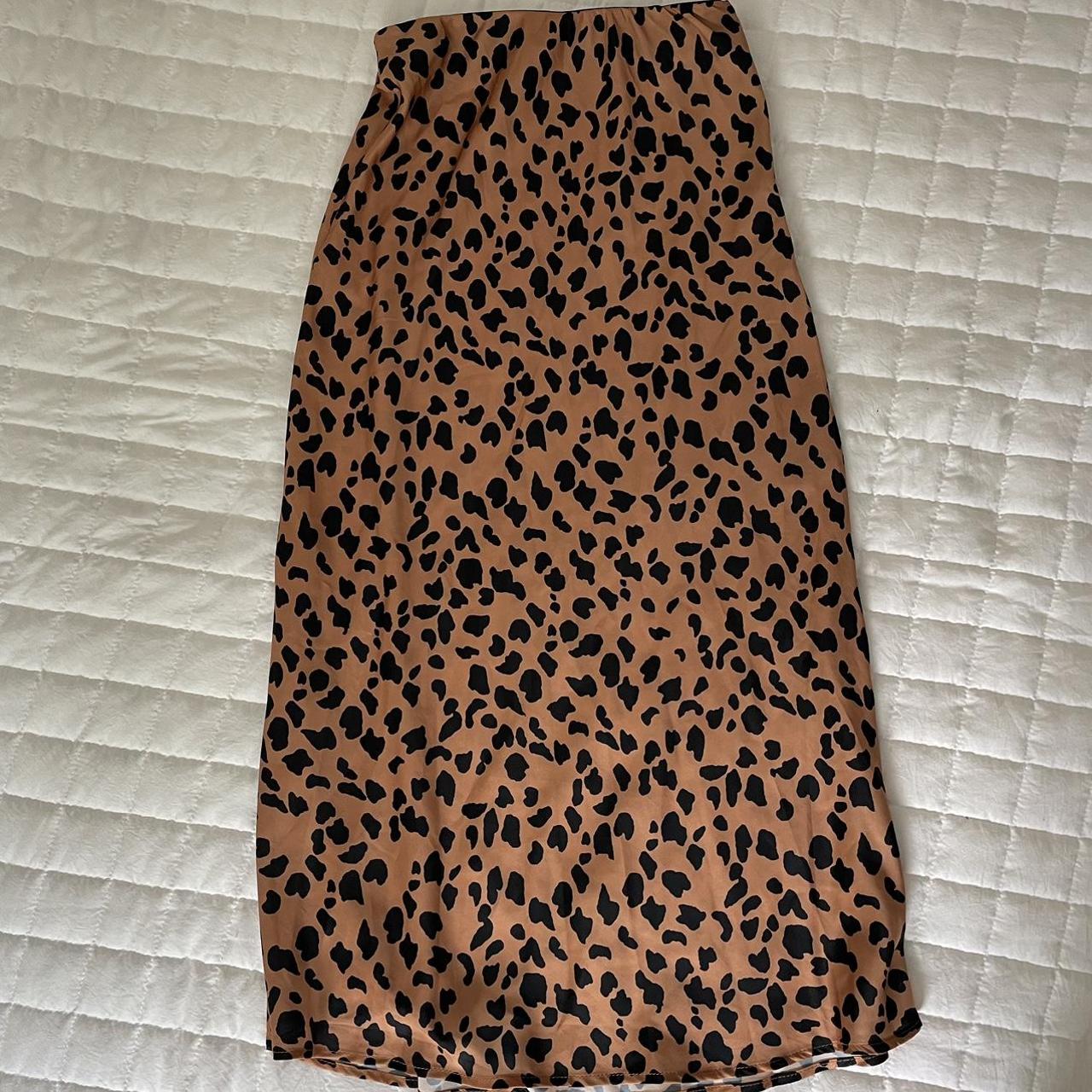 Cheetah Print Skirt Cheetahprintskirt Skirt Depop   P0 