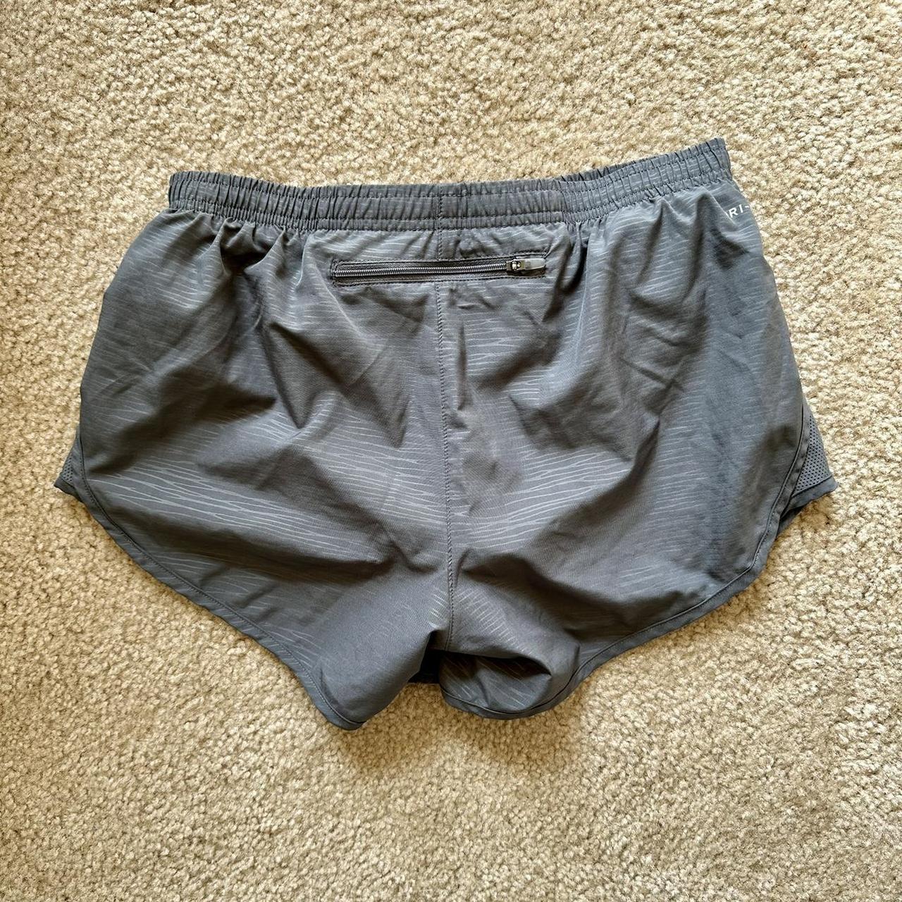 womens nike shorts grey