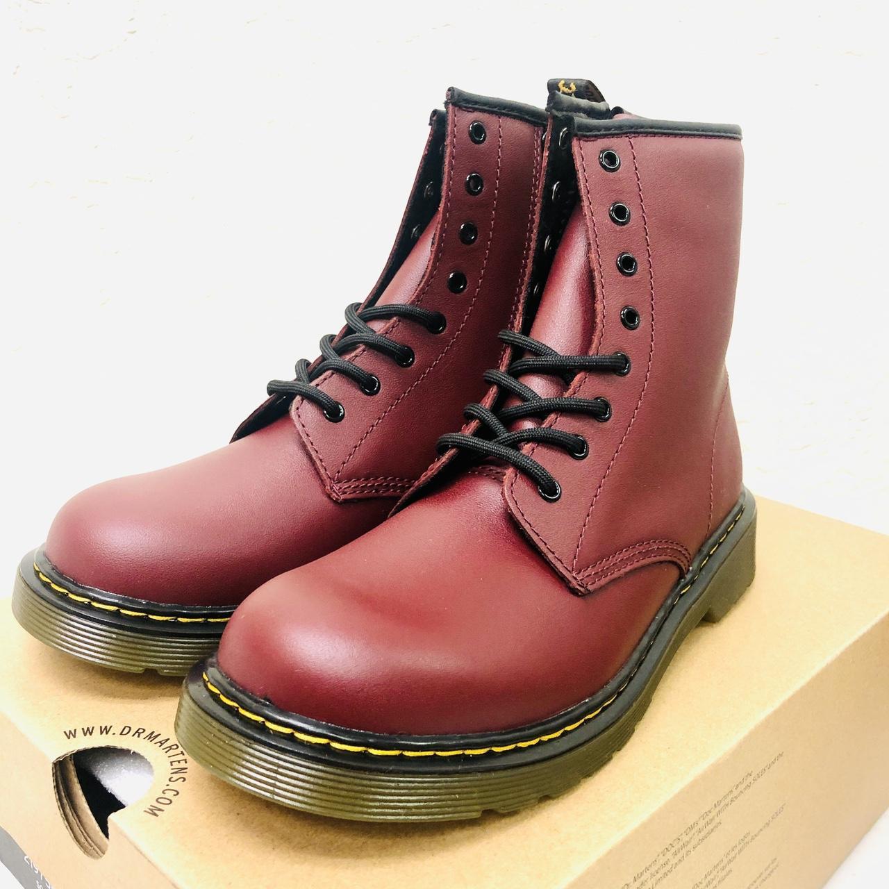 Dr martens best sale side zip