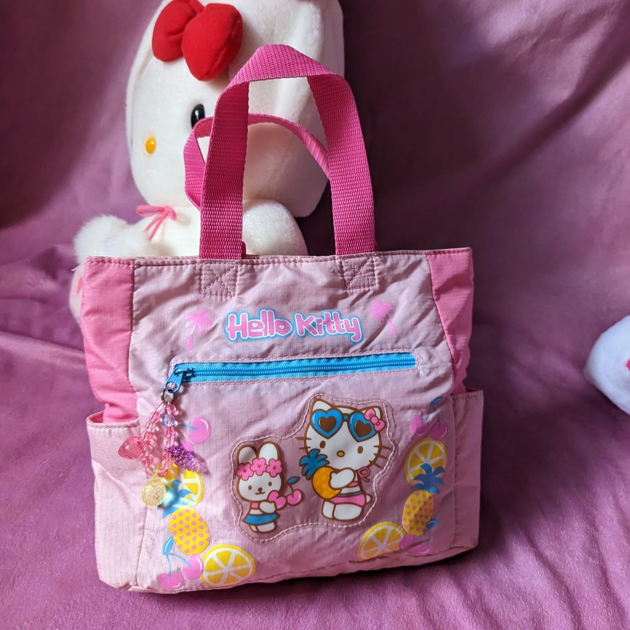 Hello Kitty Women's Bag | Depop