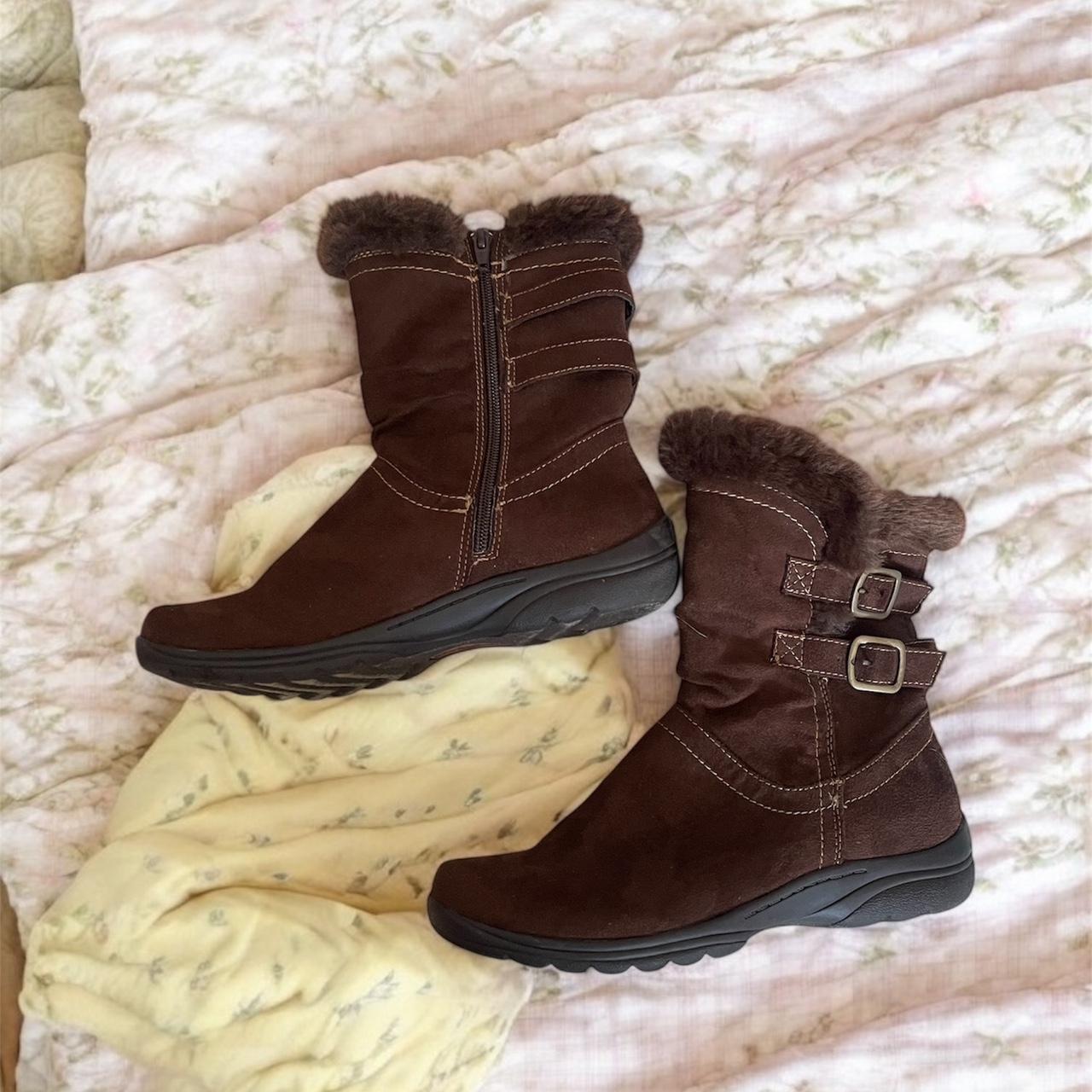 item listed by lanidolliee