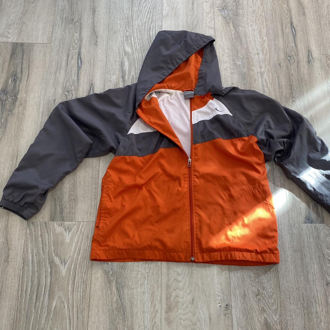 item listed by slimethriftin