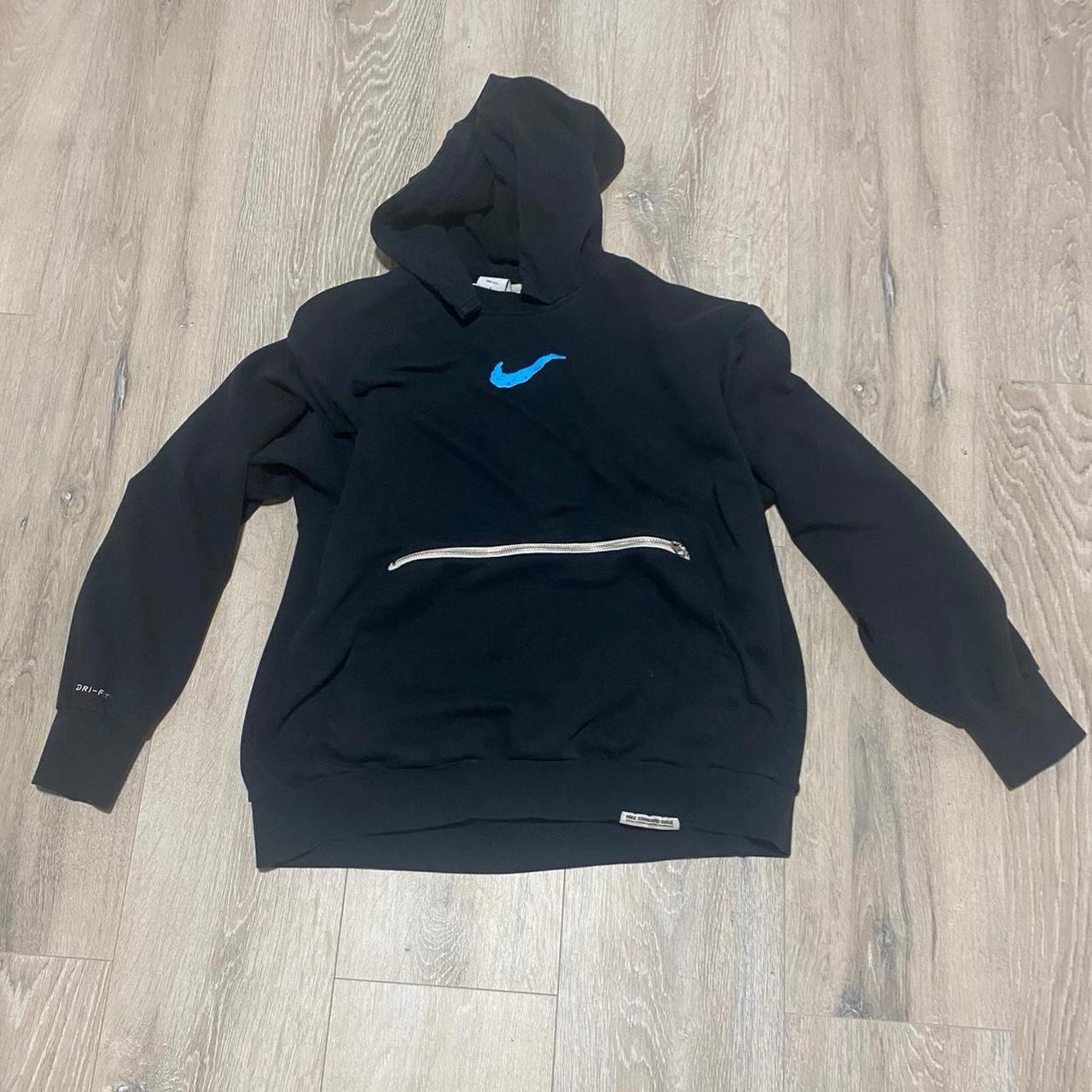 item listed by slimethriftin