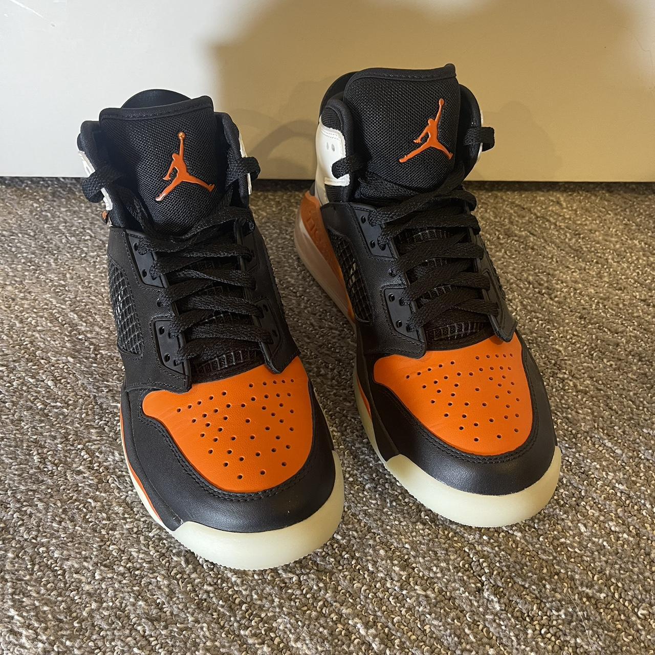 Nike jordan mars outlet 270 orange