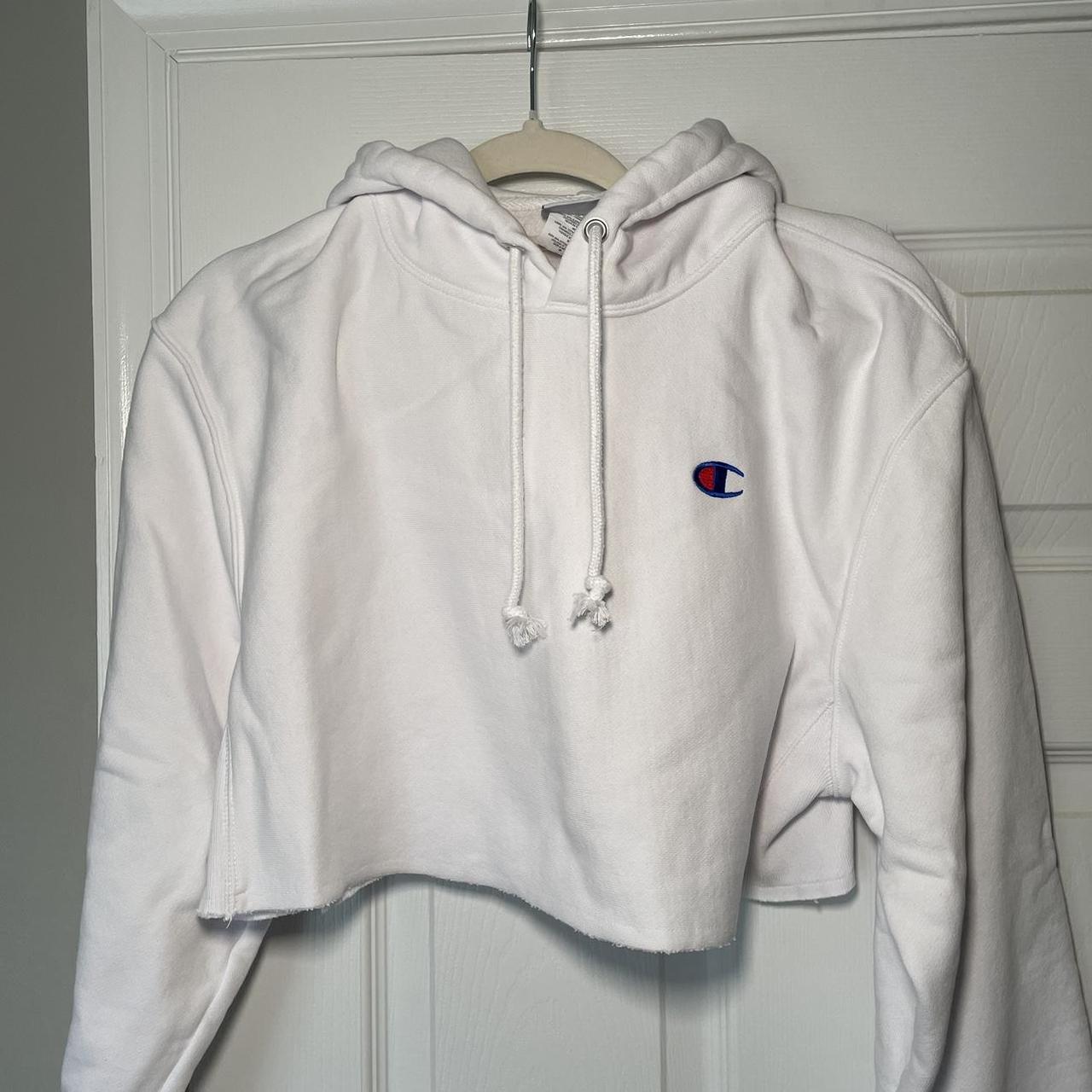 Champion cropped white discount hoodie