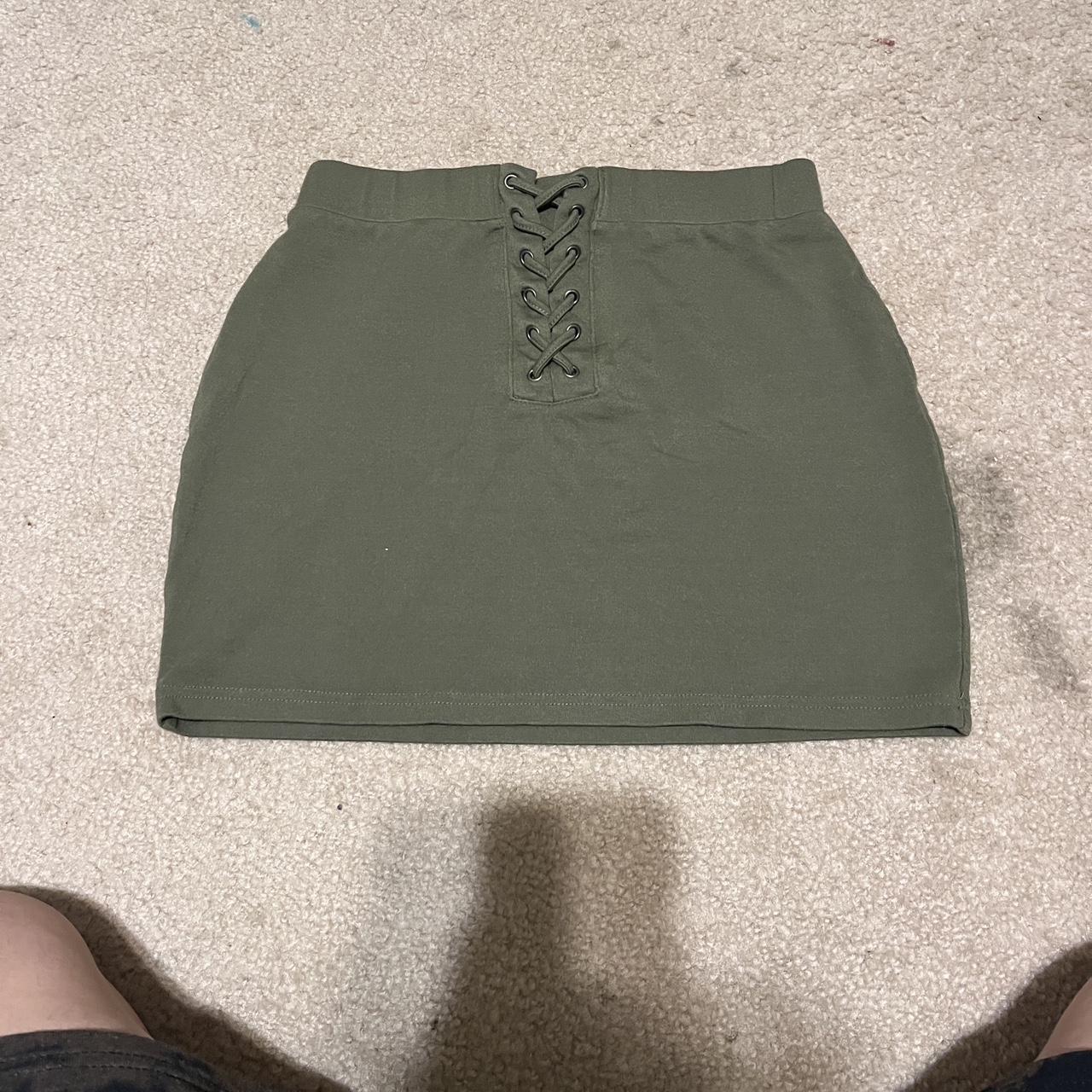 Army green skirt forever 21 best sale