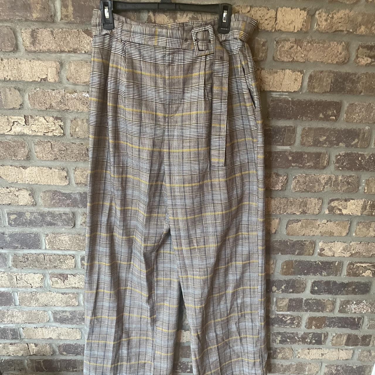 Plaid pants 2024 with yellow stripe