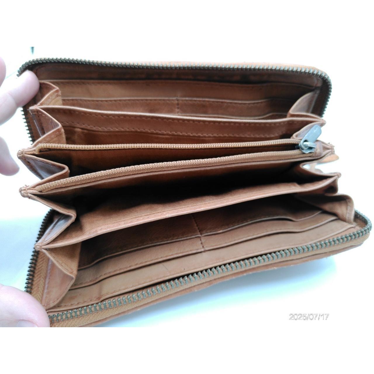 Source Unknown Women's Wallets - Brown – ZOA Wall… - image 7